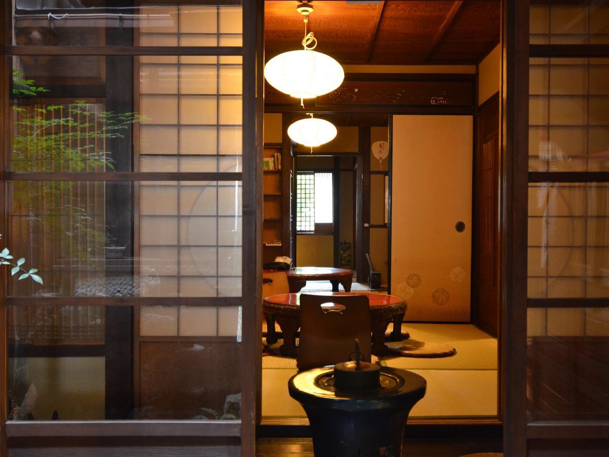 קיוטו Guest House Rakuza מראה חיצוני תמונה
