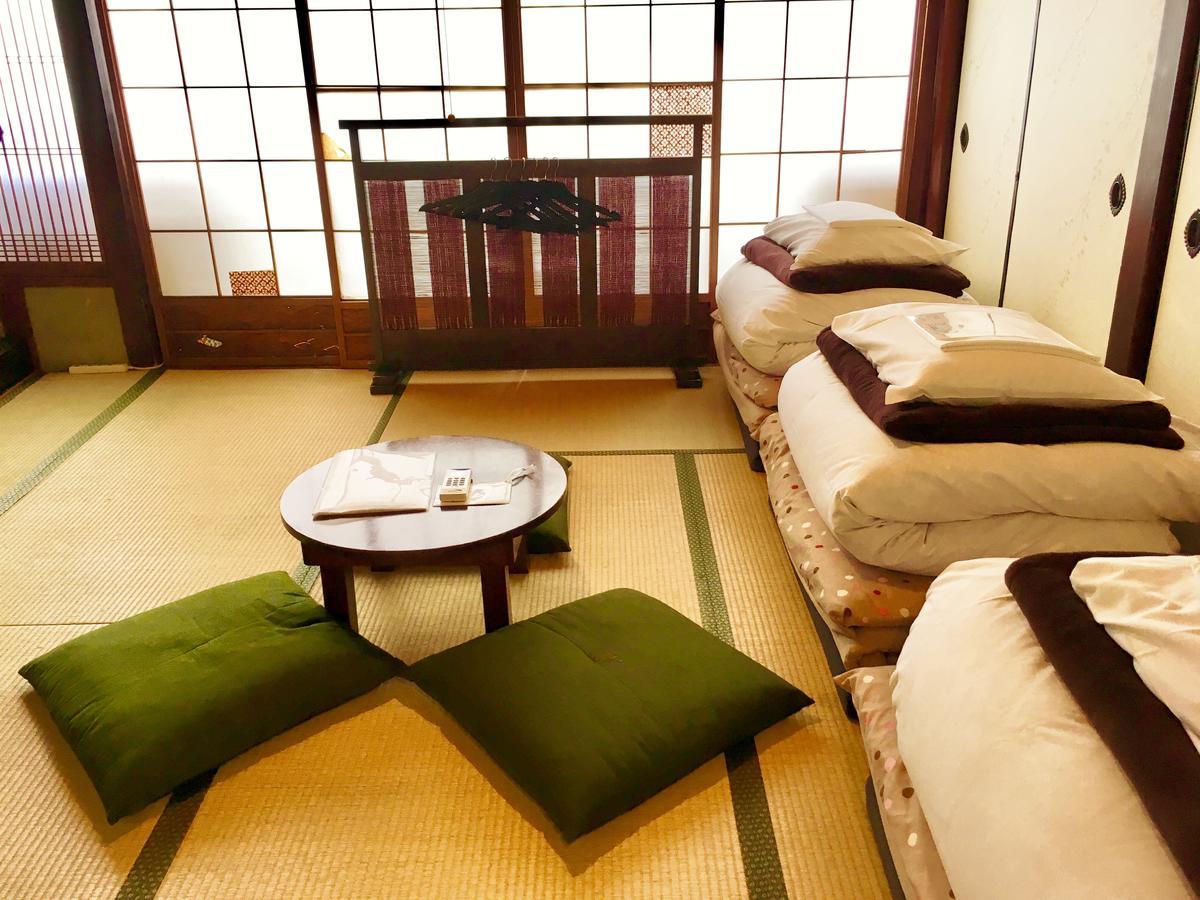 קיוטו Guest House Rakuza מראה חיצוני תמונה